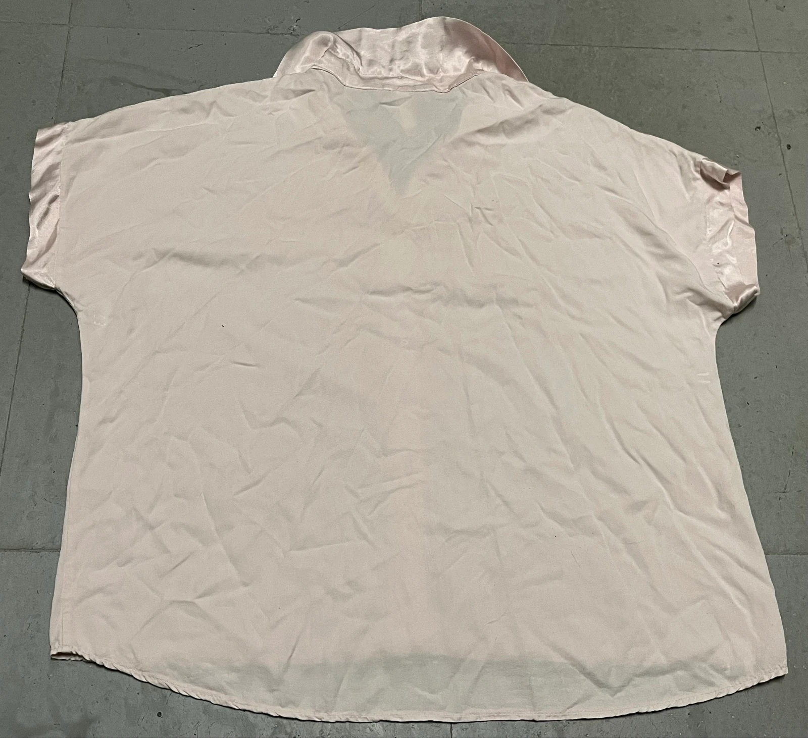 Blusa de cetim e viscose rosa – photo 2